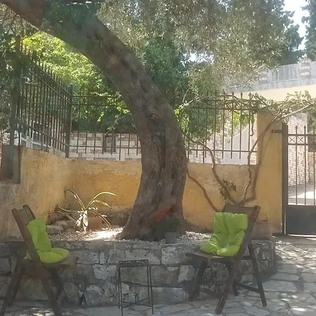 Casa Nonna Traditional * Οζιάς